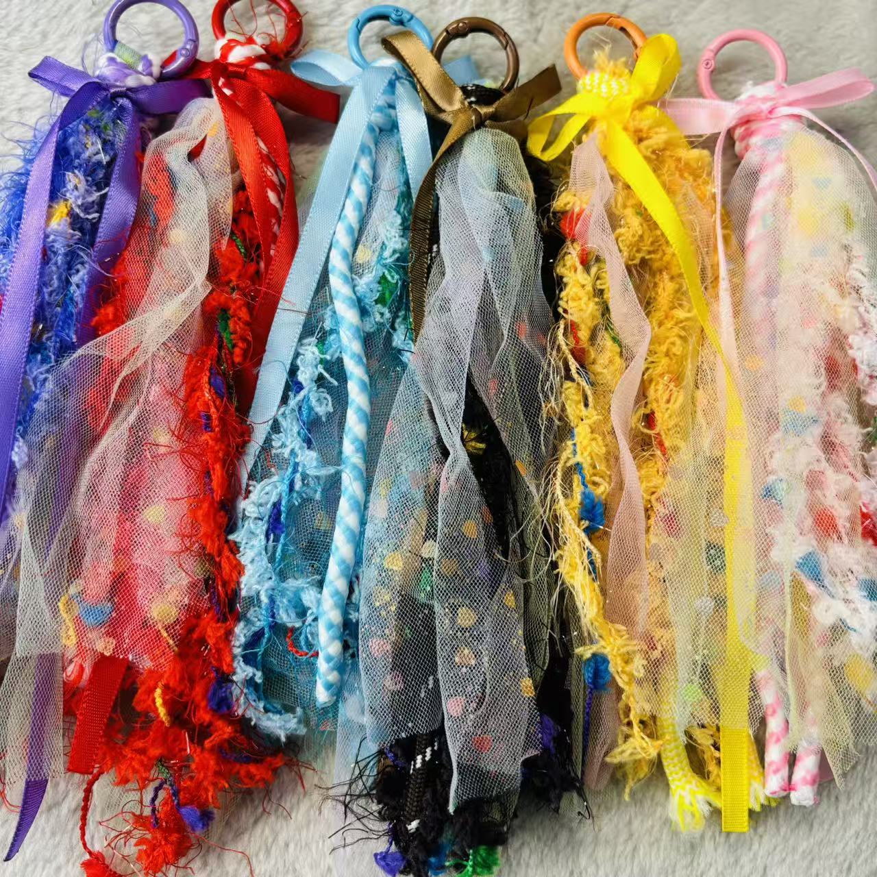 本物兎毛モフモフ+紐ストラップ